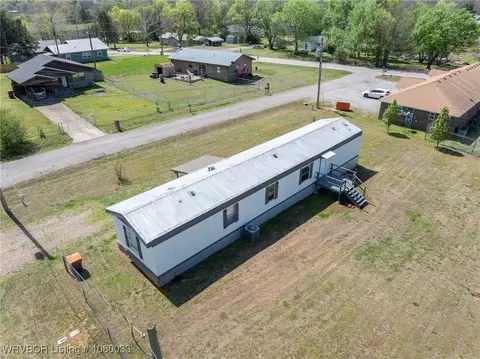 502 Wright St, Hackett, AR 72937 photo 5