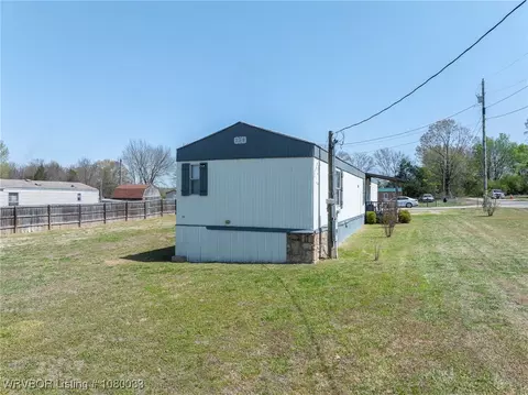 502 Wright St, Hackett, AR 72937 photo 29