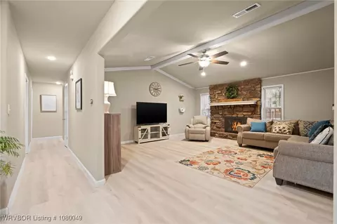 Entry Way - 3100 Edinburgh Dr, Fort Smith, AR 72908 photo 1 of 1