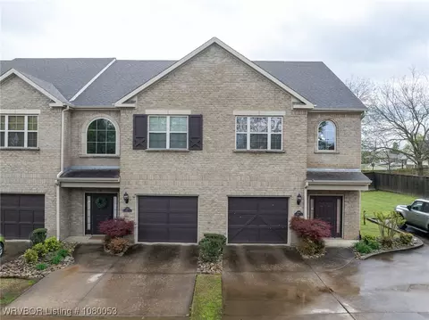 5302 Labelle Ct, Fort Smith, AR 72903