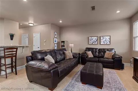 Living - 5302 Labelle Ct, Fort Smith, AR 72903 photo 1 of 1
