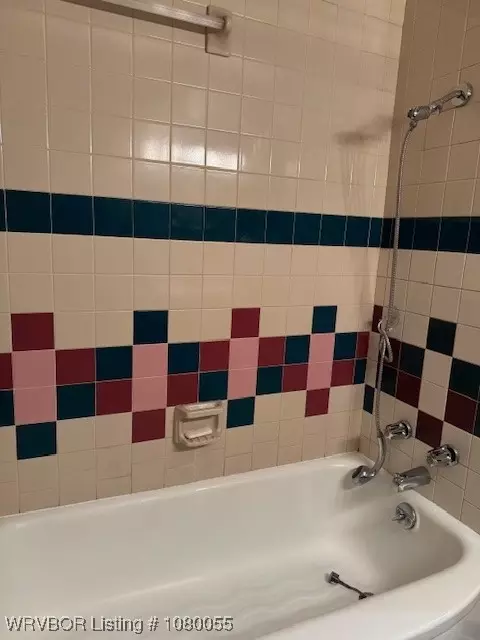 Bath - 1415 N 38th St, Fort Smith, AR 72904 photo 3 of 5
