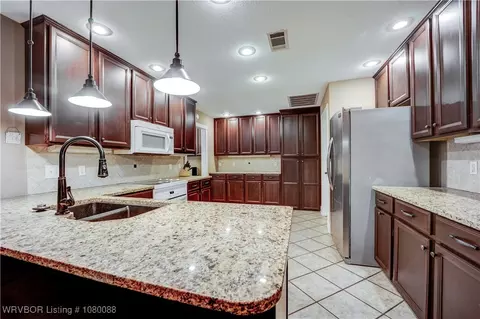 Kitchen - 2208 Joyce Dr, Lavaca, AR 72941 photo 1 of 3