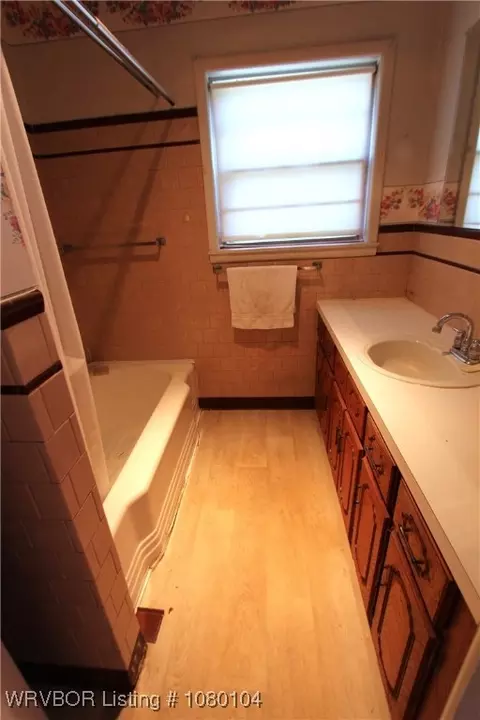 Bath - 2308 N 57th Ln, Fort Smith, AR 72904 photo 1 of 1