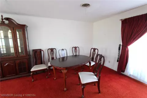 Dining - 2308 N 57th Ln, Fort Smith, AR 72904 photo 1 of 2