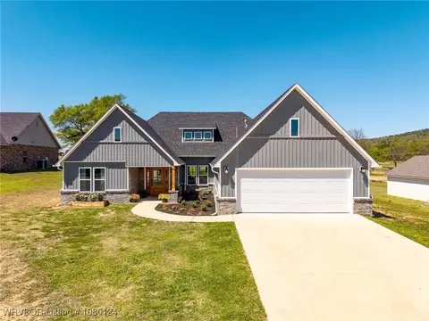 23520 Wolf Valley Rd, Wister, OK 74966