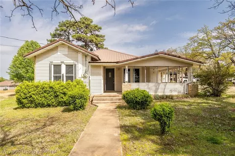 211 Coggins, Poteau, OK 74953