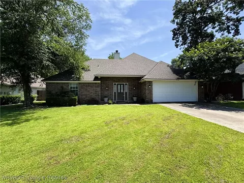 Exterior - 9506 Londonderry Ct, Fort Smith, AR 72908 photo 5 of 5