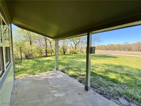 Exterior - 207 W Madison Ave, Midland, AR 72945 photo 6 of 7