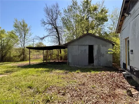 Exterior - 207 W Madison Ave, Midland, AR 72945 photo 3 of 7