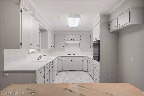 Kitchen - 1815 S 71st St, Fort Smith, AR 72903 photo 1 of 3