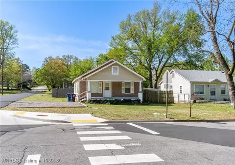 3830 Park Ave, Fort Smith, AR 72903