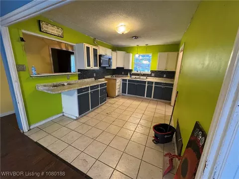 Kitchen - 3213 92nd St, Fort Smith, AR 72903 photo 1 of 2