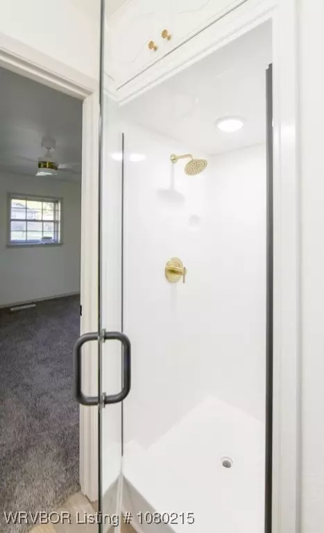 Bath - 1200 N 58th Ter, Fort Smith, AR 72904 photo 6 of 6