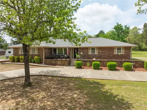 1275 N Ulmer St, Greenwood, AR 72936