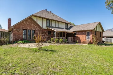 Exterior - 2605 Ramsgate Way, Fort Smith, AR 72908 photo 6 of 9