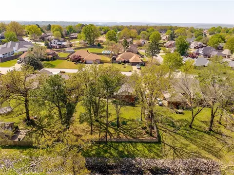 View/Area - 2605 Ramsgate Way, Fort Smith, AR 72908 photo 1 of 5