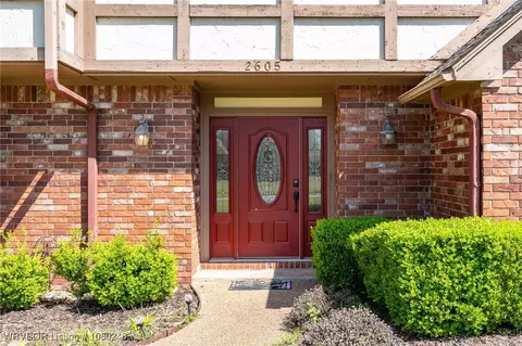 Exterior - 2605 Ramsgate Way, Fort Smith, AR 72908 photo 2 of 9