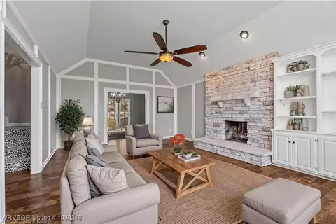 Living - 2605 Ramsgate Way, Fort Smith, AR 72908 photo 5 of 6