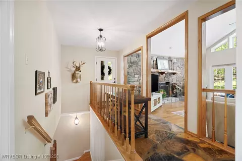 Entry Way - 517 Ross Hampton Rd, Hackett, AR 72937 photo 4 of 4
