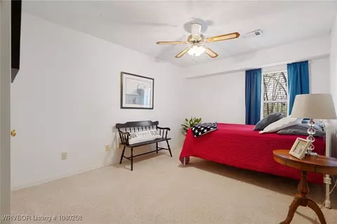 Bedroom - 517 Ross Hampton Rd, Hackett, AR 72937 photo 3 of 3