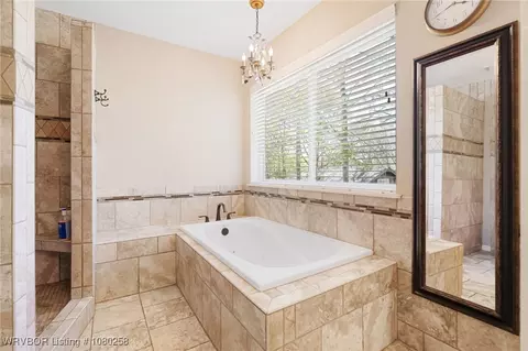 Bath - 517 Ross Hampton Rd, Hackett, AR 72937 photo 2 of 7