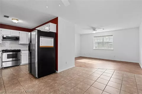 Living - 203 E Brown St, Paris, AR 72855 photo 4 of 4