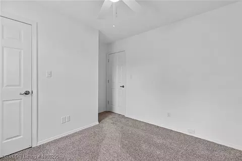 Bedroom - 203 E Brown St, Paris, AR 72855 photo 6 of 9