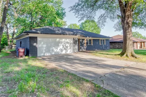 3117 S 56th St, Fort Smith, AR 72903 photo 6