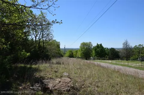 102801 S 4622 Rd, Sallisaw, OK 74955