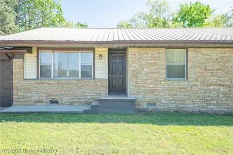 Exterior - 1224 School St, Fort Smith, AR 72908 photo 2 of 5