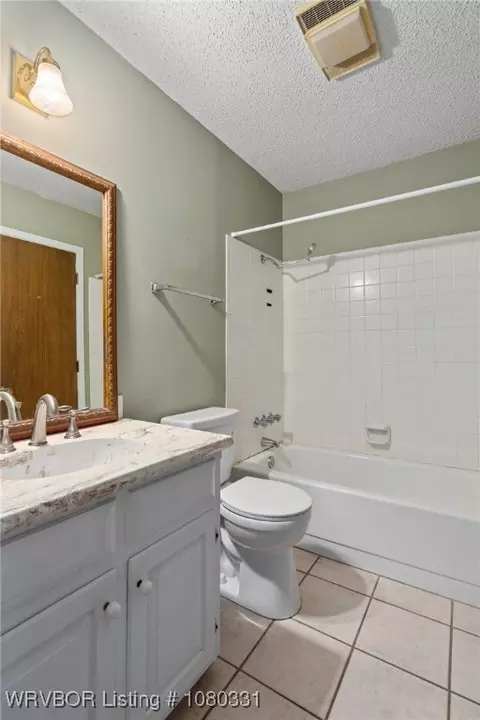 Bath - 8013 Yorktown Rd, Fort Smith, AR 72903 photo 5 of 7