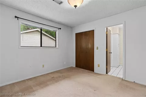 Bedroom - 8013 Yorktown Rd, Fort Smith, AR 72903 photo 10 of 11