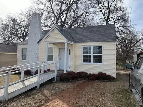 1312 Bluff Ave, Fort Smith, AR 72901 photo 2
