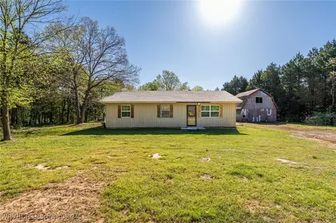 8906 Wofford Rd, Rudy, AR 72952