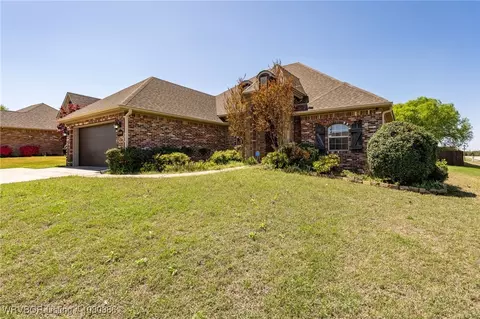 Exterior - 12100 Sycamore St, Fort Smith, AR 72916 photo 2 of 7