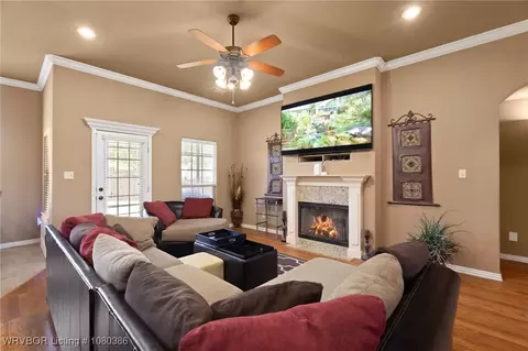 Living - 12100 Sycamore St, Fort Smith, AR 72916 photo 1 of 3