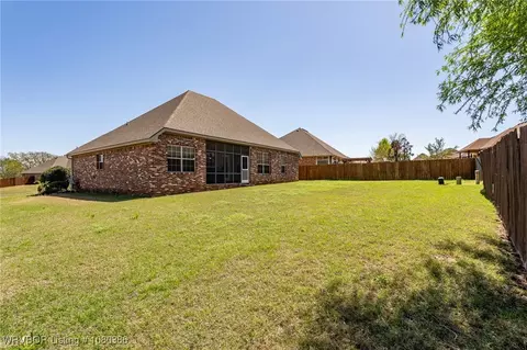 Exterior - 12100 Sycamore St, Fort Smith, AR 72916 photo 3 of 7