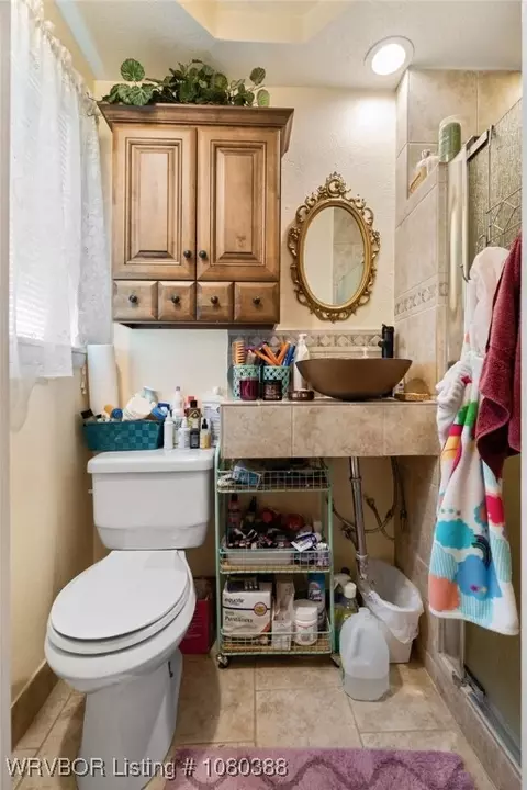 Bath - 8124 Cypress Ave, Fort Smith, AR 72908 photo 1 of 3