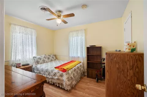 Bedroom - 8124 Cypress Ave, Fort Smith, AR 72908 photo 1 of 4
