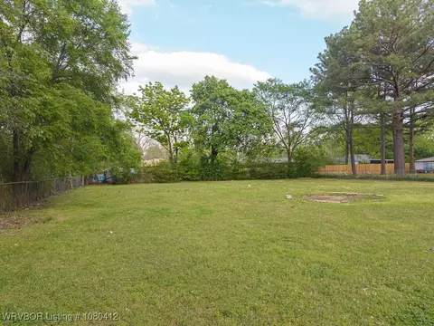 2310 N 52nd St, Fort Smith, AR 72904 photo 7