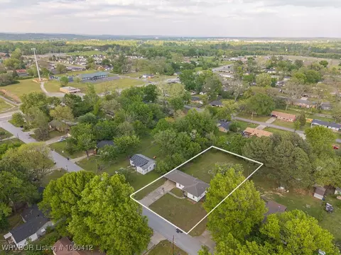2310 N 52nd St, Fort Smith, AR 72904 photo 5