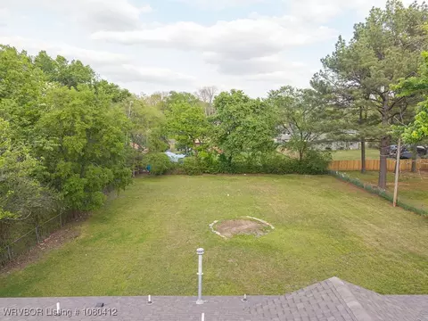 2310 N 52nd St, Fort Smith, AR 72904 photo 4