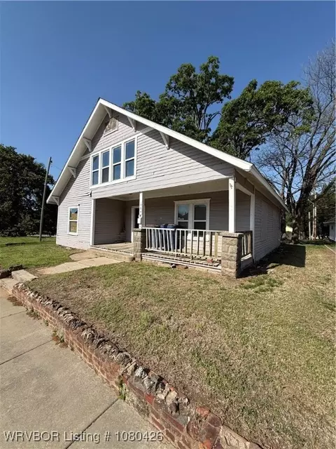 904 S 21st St, Fort Smith, AR 72901