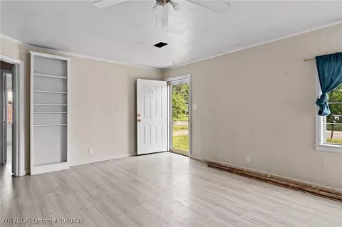 Living - 714 E Academy St, Paris, AR 72855 photo 2 of 3