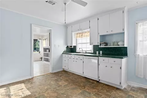 Kitchen - 714 E Academy St, Paris, AR 72855 photo 1 of 2