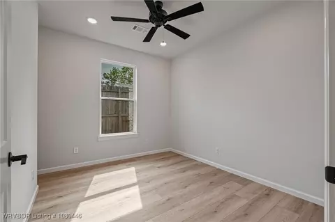 Bedroom - 3301 Wirsing Ave, Fort Smith, AR 72904 photo 2 of 3
