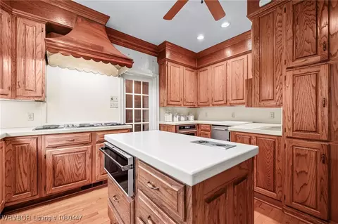 Kitchen - 5421 Free Ferry Rd, Fort Smith, AR 72903 photo 4 of 4