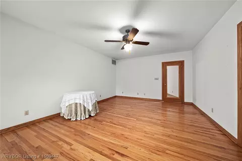 Bedroom - 5421 Free Ferry Rd, Fort Smith, AR 72903 photo 2 of 9