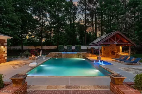 Exterior - 2500 Athlone Rd, Fort Smith, AR 72903 photo 5 of 13